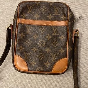 Louis Vuitton Danube Authentic